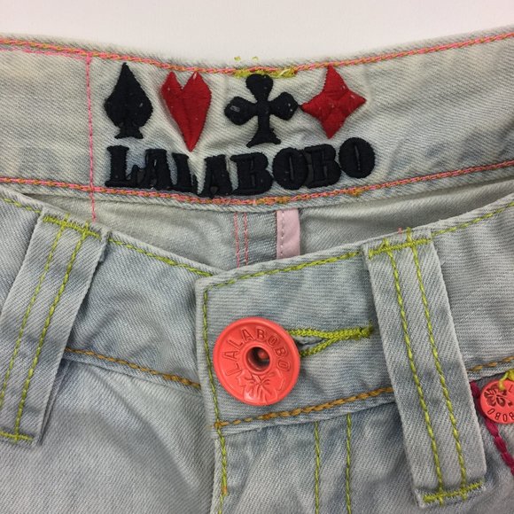 LALABOBO Distressed Large Logo Print Hi Waist Jean - Picture 2 of 12